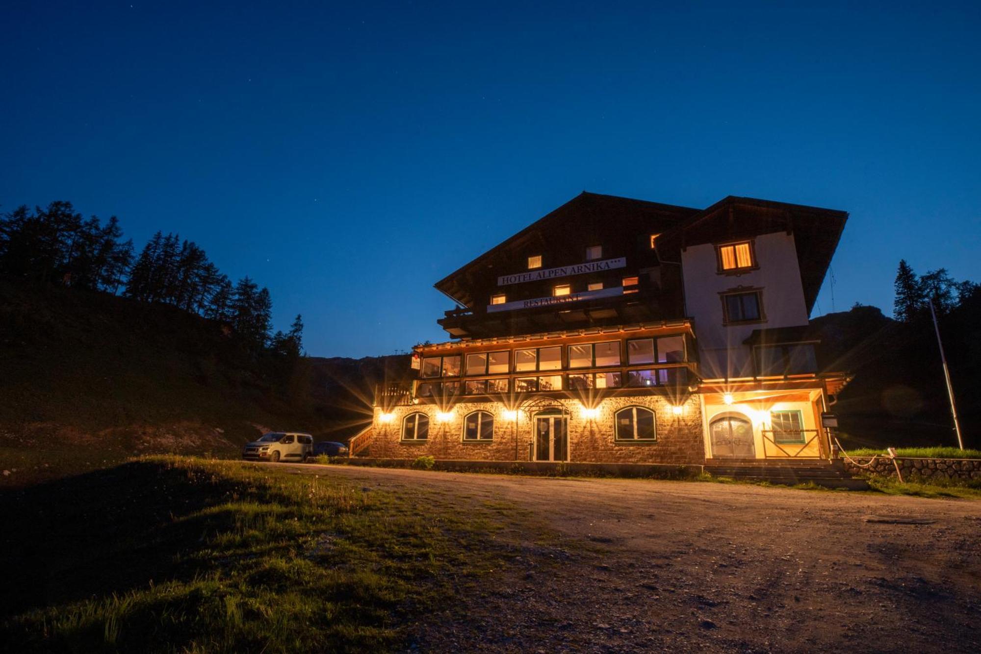 Hotel Alpen Arnika Tauplitzalm Bagian luar foto
