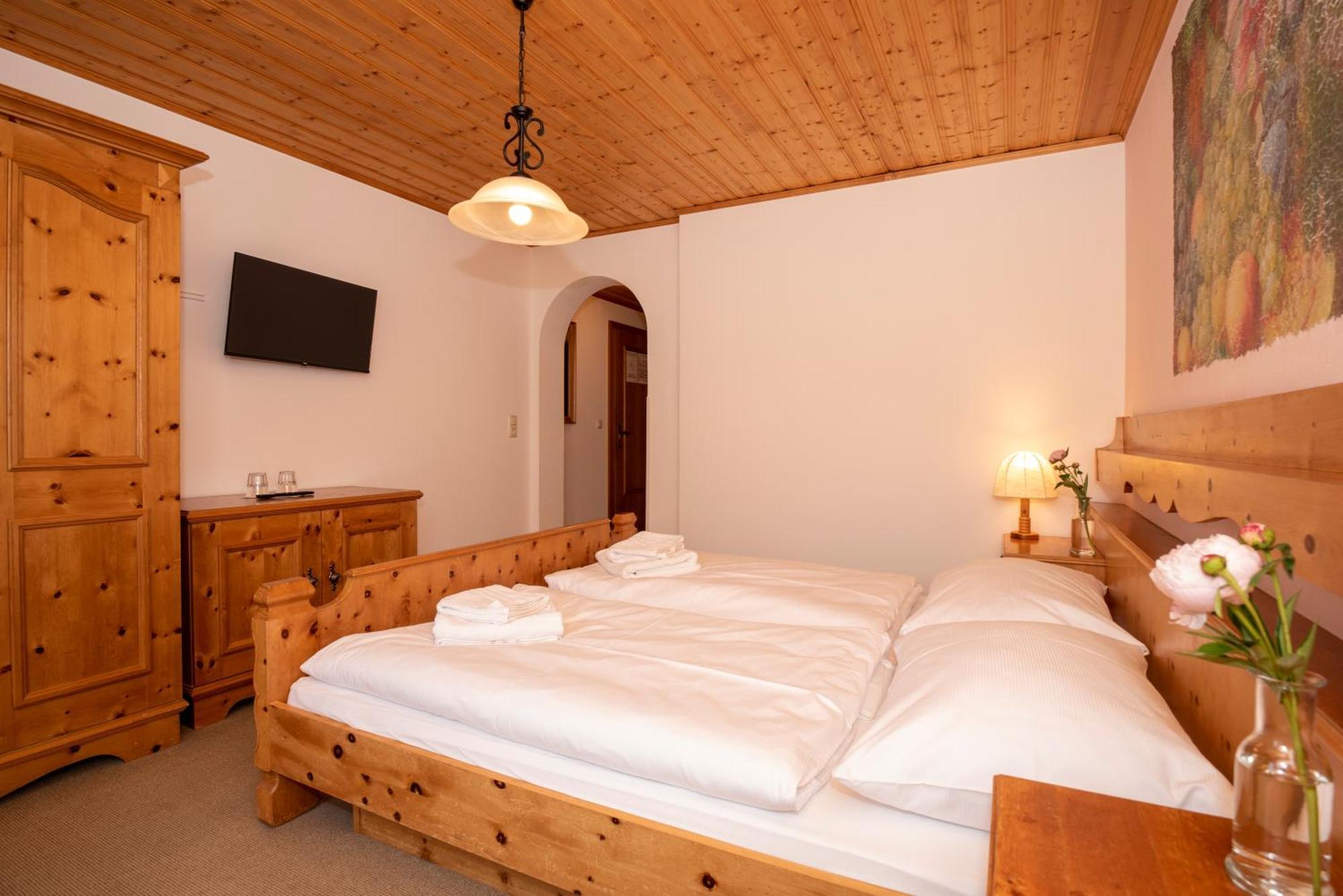 Hotel Alpen Arnika Tauplitzalm Bagian luar foto
